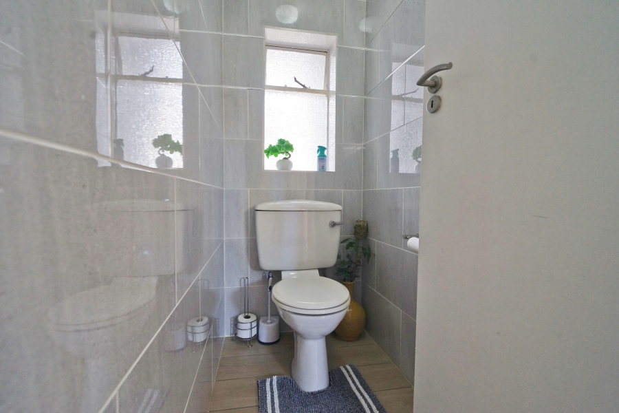 3 Bedroom Property for Sale in Beacon Bay Eastern Cape